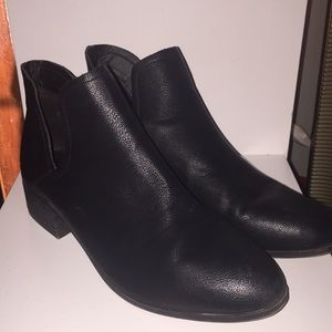 Madden Girl ankle boots